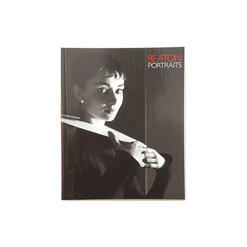 Beaton Portraits by Pepper, T. Paperback Book