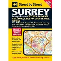 AA Street by Street Surrey: Maxi by AA Publishing Spiral bound Book