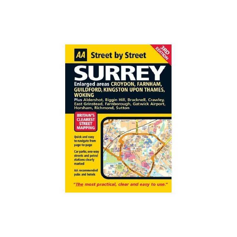 AA Street by Street Surrey: Maxi by AA Publishing Spiral bound Book