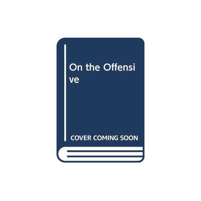 On the Offensive - Bomber Command, Das Reich &... by Hastings, Sir Max Paperback