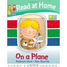 On a Plane (Read at Home: First Experiences) by Young, Annemarie Hardback Book