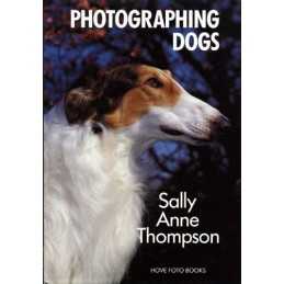 Photographing Dogs by Thompson, Sally Anne Paperback Book